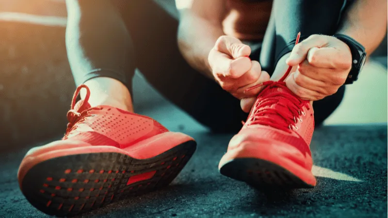 Runners on an outdoor marathon training session with a Fitserve endurance coach